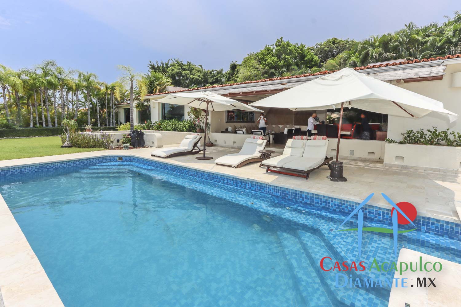 Casa Capadijos - Alberca y jardín 1